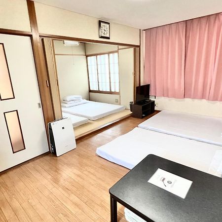 Guesthouse017: Central Tokushima Private Room near Awa Odori Kaikan Exterior photo