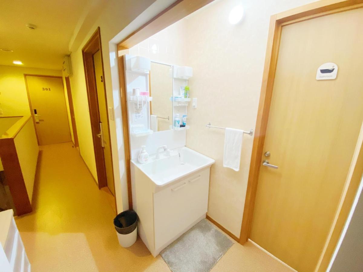 Guesthouse017: Central Tokushima Private Room near Awa Odori Kaikan Exterior photo
